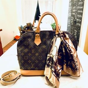 Authentic Louis Vuitton Alma PM Cross Body Tote Handbag Purse LV MONOGRAM Purses